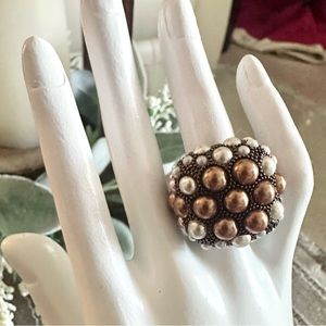 Alamode | Women’s Chocolate Gold Synthetic Pearl Multicolor Brass Ring | Sz 7.5
